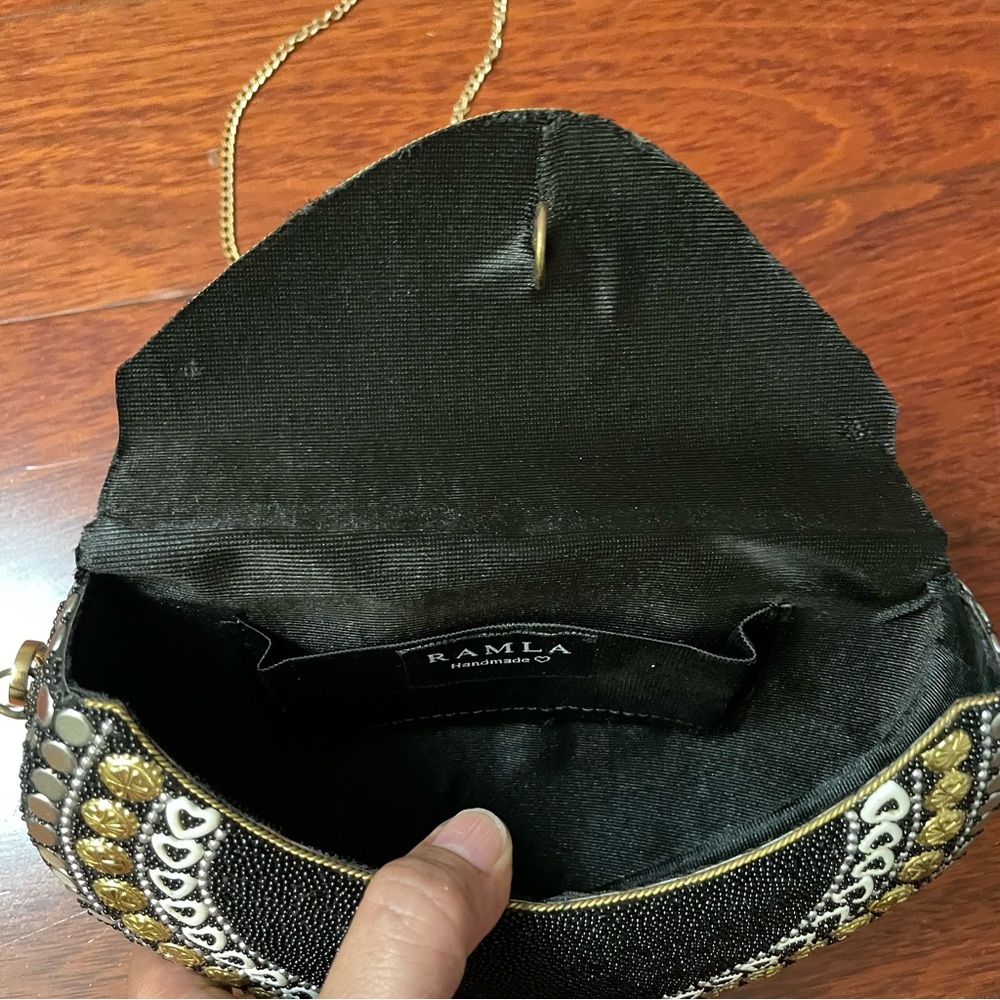 Ramla Handmade Heart Shaped Mosaic Bag Purse Clutch Black Gold Bling Bling B1 I - Picture 10 of 13